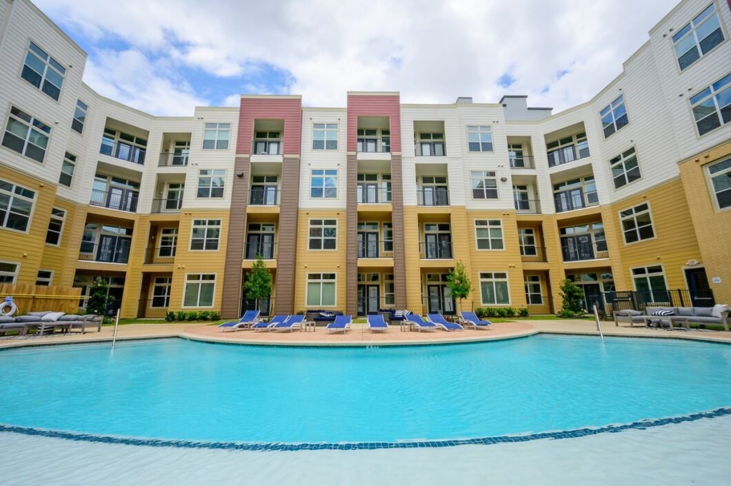 Aspire At 610 | Houston Luxury Apartments for Rent